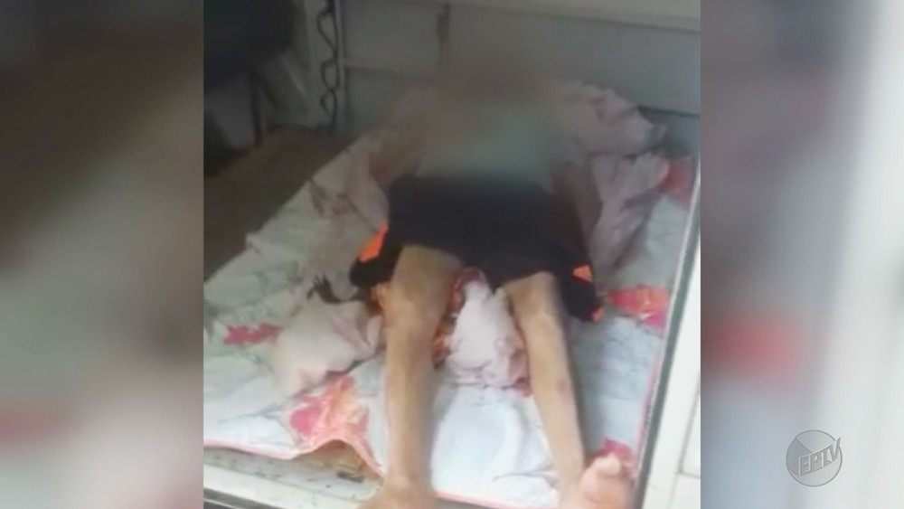 Morre idoso levado à UPA no chão de perua da prefeitura de Bebedouro, SP